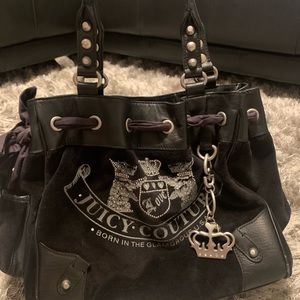 Juicycouture Scottie dog daydreamer